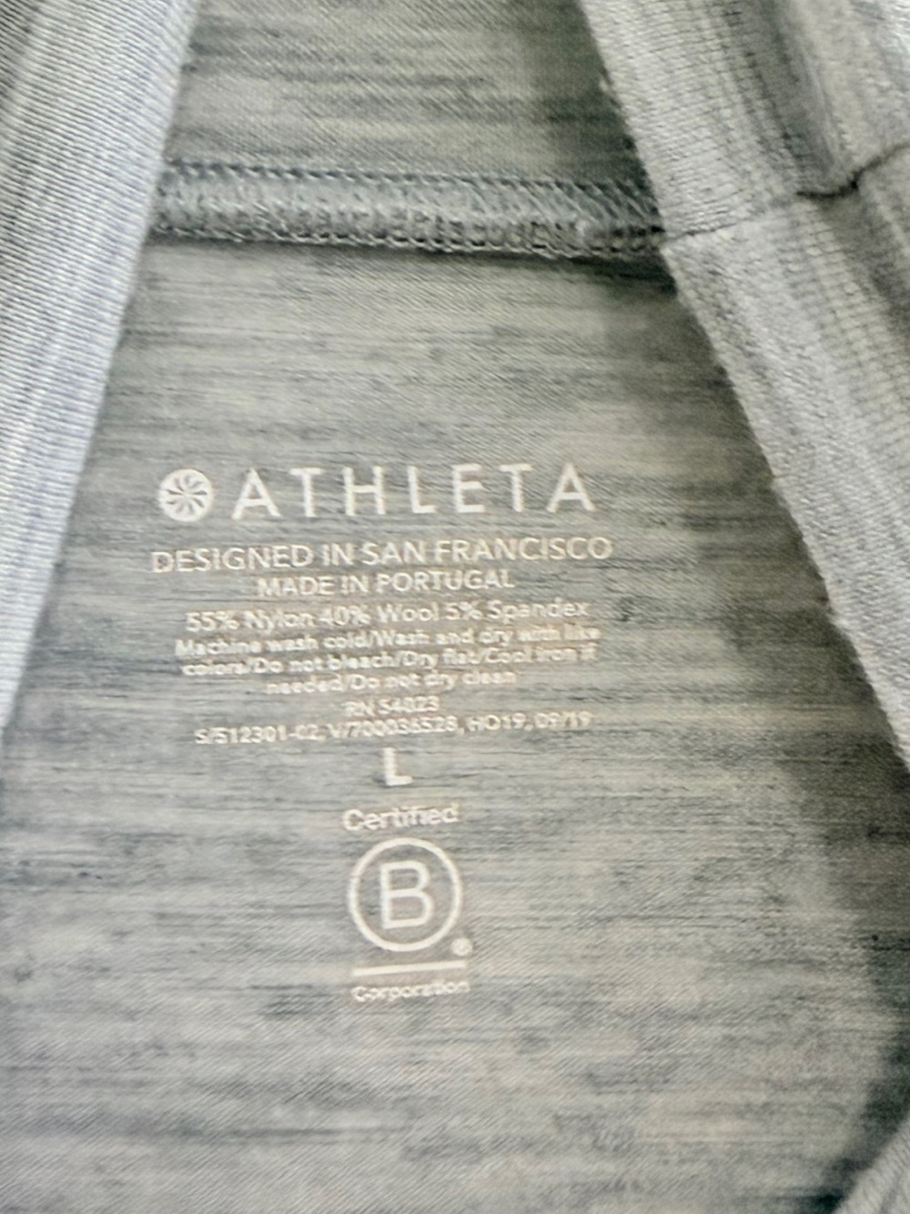 ATHLETA Foresthill Ascent Seamless Wool Blend Turtleneck
Gray
Size Large - Picture 8 of 8